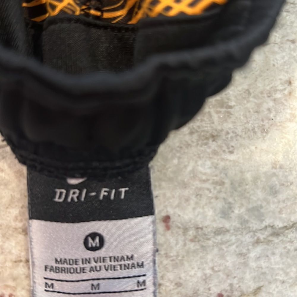 Nike Shorts   - Picture 3 of 3